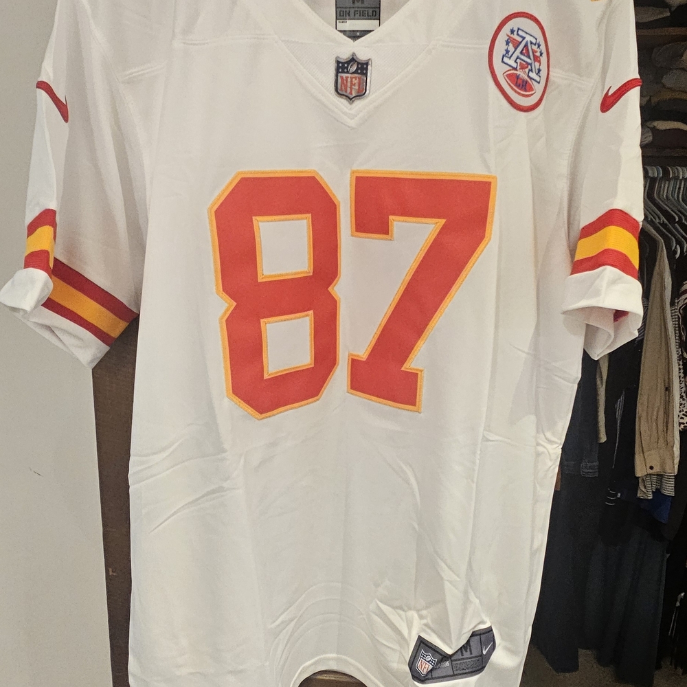 Kansas City Chiefs White Road Jersey.  Travis Kelce XXL - Picture 2 of 2